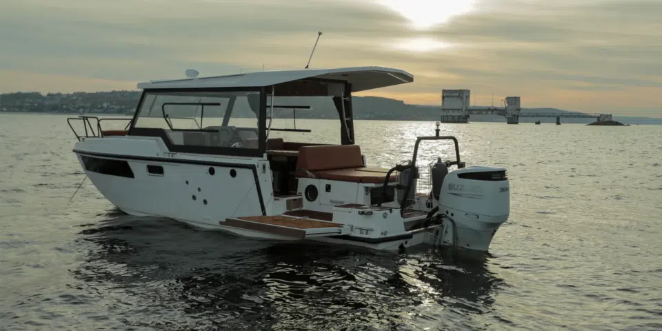Searena 745 hardtop