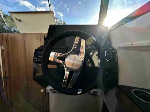 Steering wheel