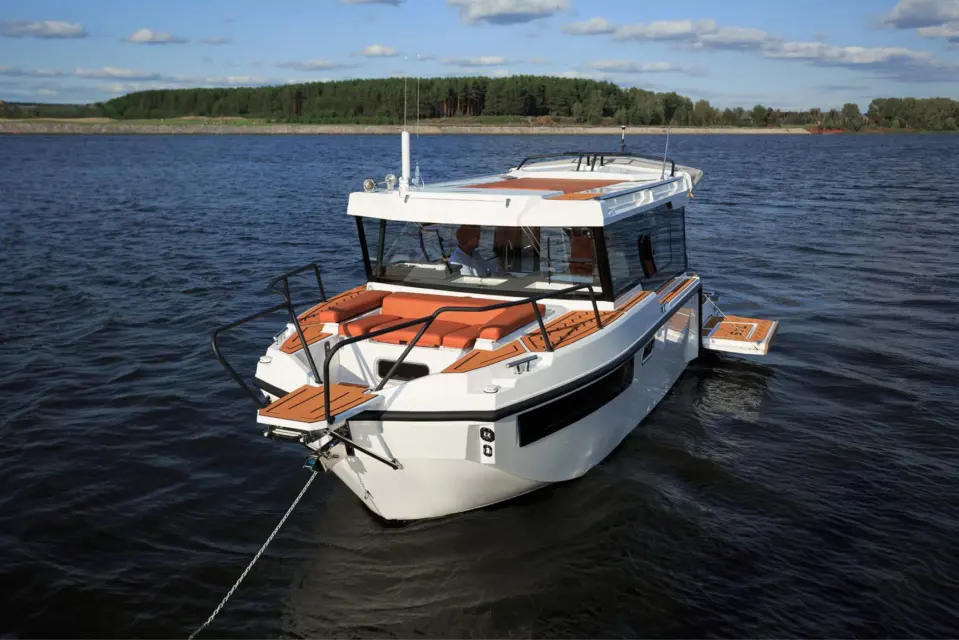 Front view of the SEARENE 815 Crew Cabin yacht moored in the evening